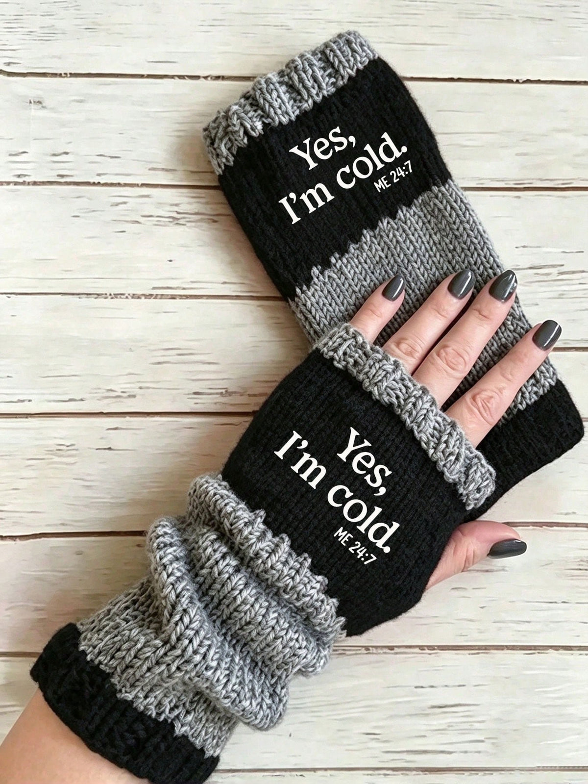 1 Pair Women's Autumn/Winter Contrast Color Knitted Fingerless Gloves