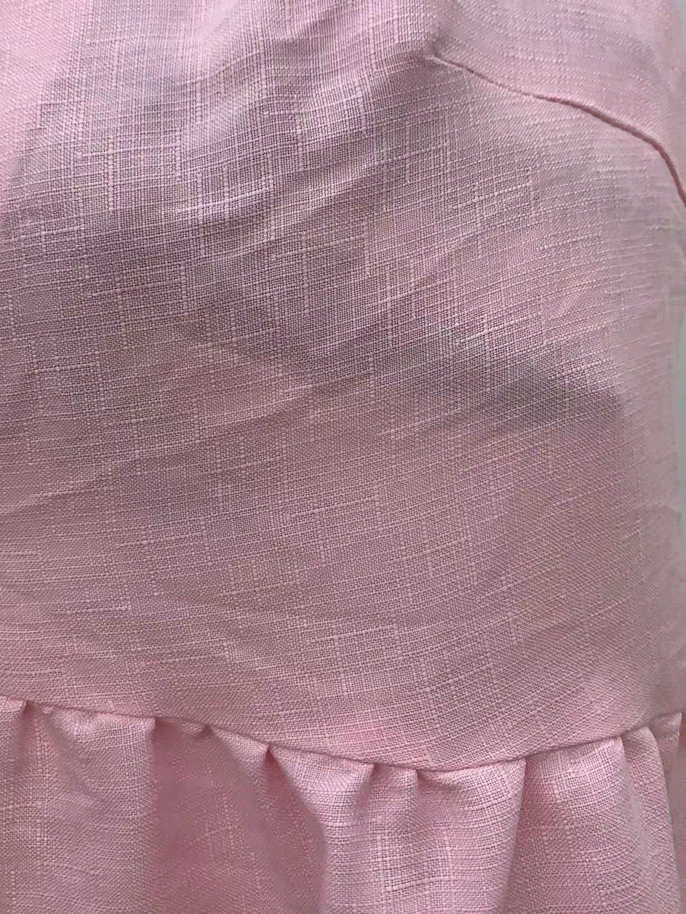 طقم شي إن مكون من قطعتين للنساء، بلوزة بدون أكمام وبنطال بخصر مطاطي، لون موحد، زي أنيق وعصري.