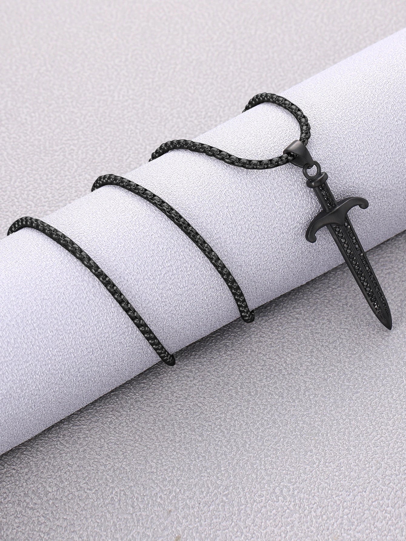 Fashionable and Popular 1pc Men Sword Pendant Necklace