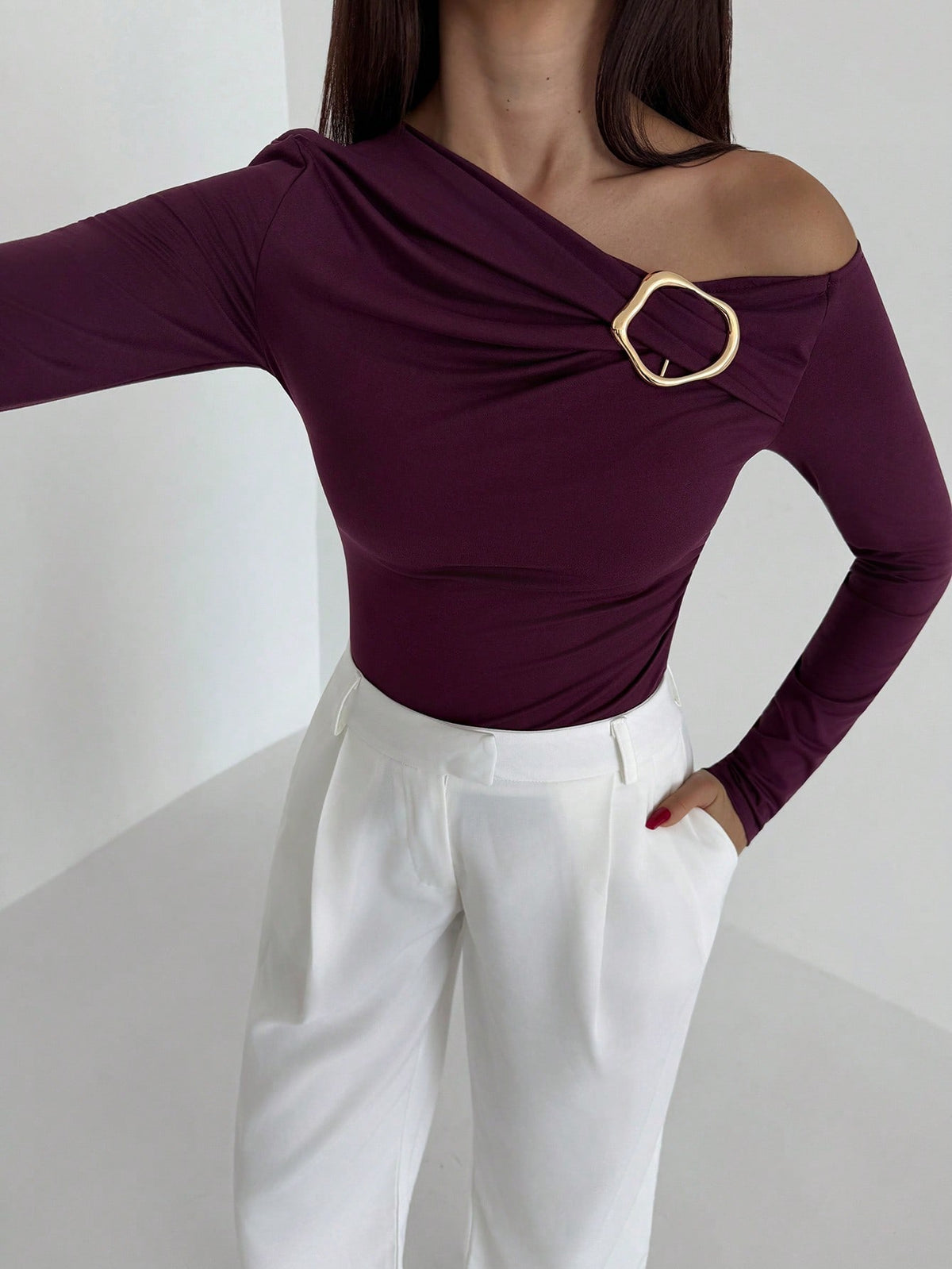 Aloruh Plum Purple Asymmetric-Shaped Coat Women's Autumn/Winter Metallic Decor Oblique Shoulder Fitted T-Shirt 
