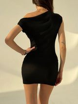 SHEIN Aloruh Women Solid Color Asymmetric Neckline Metallic Decor Fitted Mini Dress