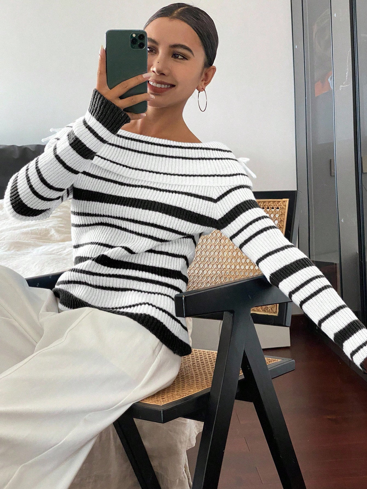 SHEIN DAZY Women's Elegant Contrast Striped Off Shoulder Long Sleeve Fitted Sweater