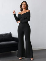 SHEIN INAWLY جمبسوت بكم طويل وبأكتاف مكشوفة وفتحة رقبة على شكل V وكشكشة باللون الأسود