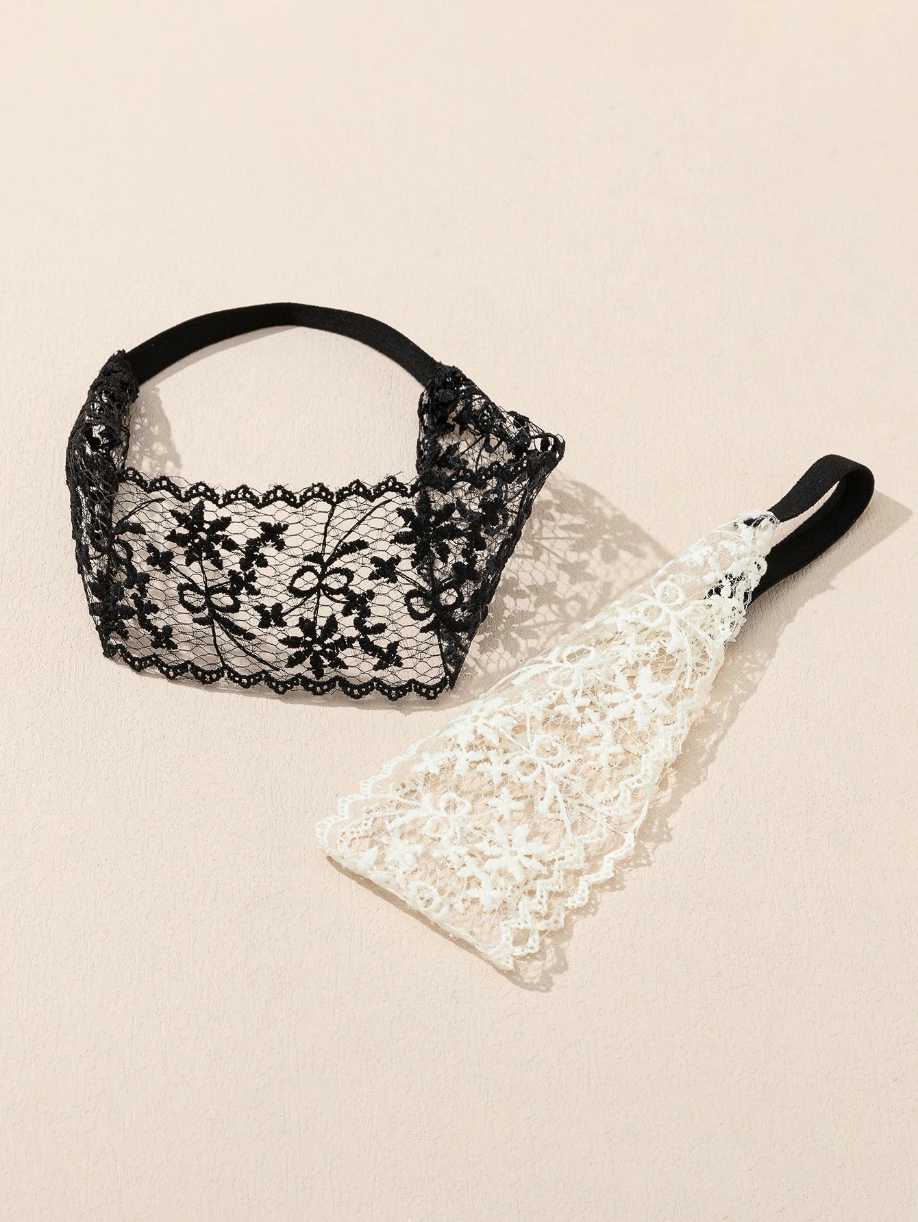 SHEIN 2pcs Floral Lace Hair Band,Lace Headbands