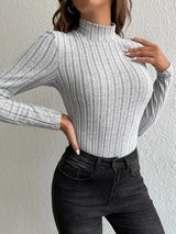 تيشيرت طويل سادة برقبة عالية من SHEIN A2B 