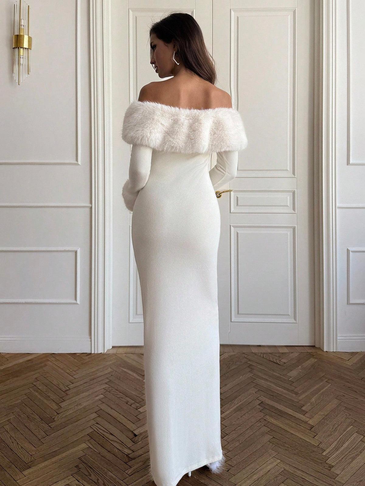 SHEIN BAE White,Autumn,Elegant,Dining Women's Off Shoulder Fuzzy Bodycon Long Sleeve Sweater Dress