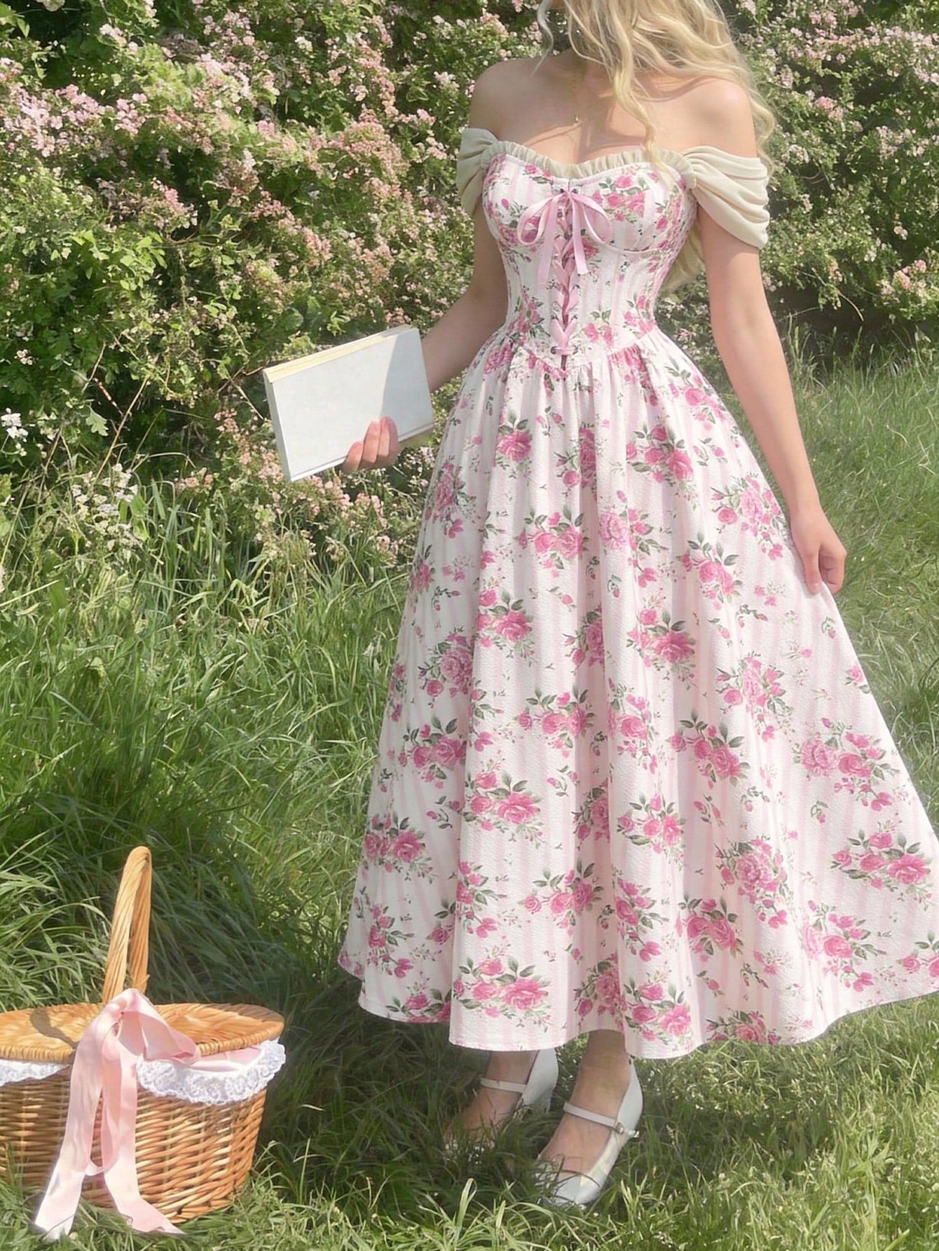 SHEIN MOD Vintage Floral Print Dreamy Romantic Glamorous Dress