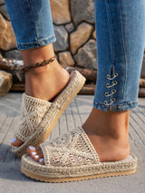 SHEIN Women's Plus Size Rope Woven Hollow Asymmetrical Retro Pattern Straw Bottom Flat Sandals