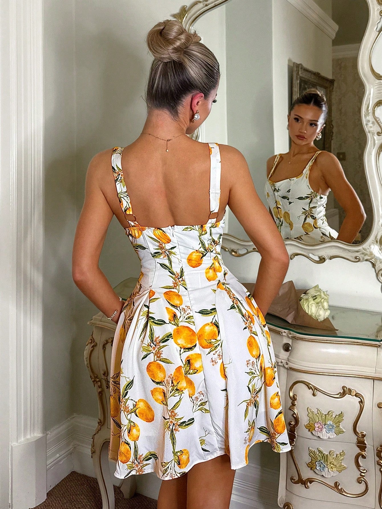 SHEIN Women's Elegant Sexy Sweet Lemon Print Floral Short Puff Dress