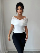 SHEIN Gloray Women's Off-Shoulder Lace Splice Decoration Form-Fitting T-Shirt