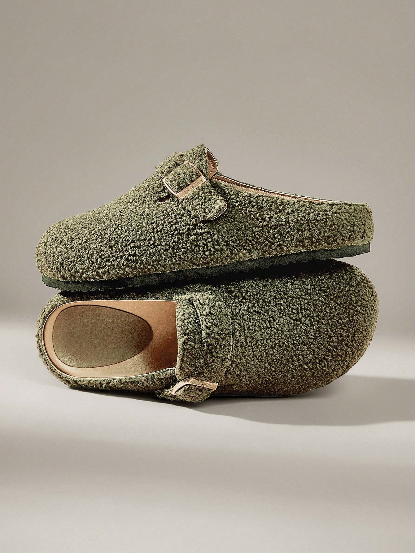 Solecia Women's Casual Versatile Simple Flat Slip