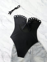 ملابس سباحة قطعة واحدة بفتحة رقبة على شكل V وقصة بتلات أنيقة من SHEIN Swim Chiccia