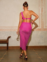 طقم بيكيني نسائي مثير من ثلاث قطع باللون الوردي الفاقع من SHEIN Swim Oasis بسعر 6 جنيهات إسترلينية