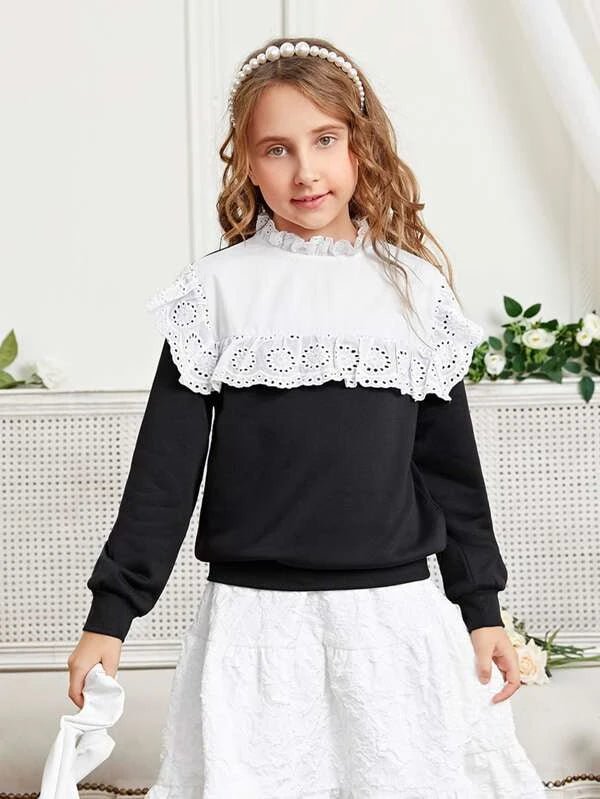 SHEIN Girls Colorblock Eyelet Embroidery Sweatshirt K3C - PINK SHOP EG