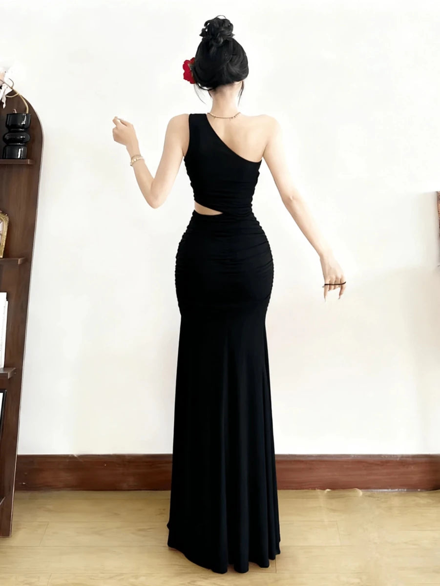 SHEIN Top Dazzle Solid Color Fitted Fashionable One - Shoulder Asymmetric Sleeveless Dress - PINK SHOP EG