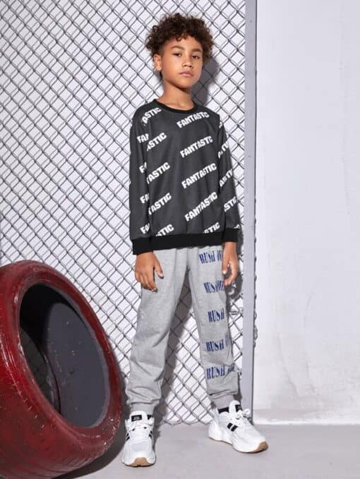 SHEIN Boys Letter Graphic Pullover - Image 4
