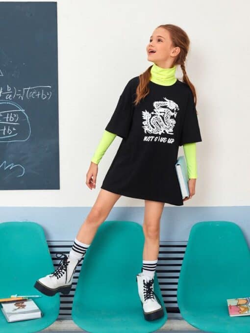 SHEIN Girls Chinese Dragon Graphic 2 In 1 Dress - Image 4