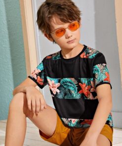 SHEIN Boys Tropical Print Tee