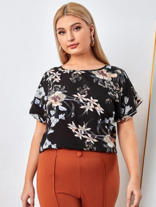 SHEIN Plus Floral Print Cuffed Top