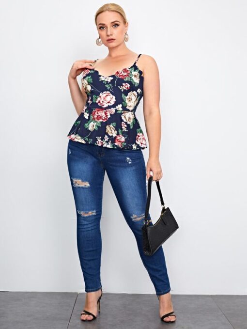 SHEIN Plus Floral Print Scallop Trim Peplum Cami Top - Image 4