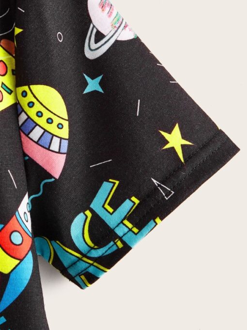 SHEIN Boys Graffiti Print Tee - Image 4