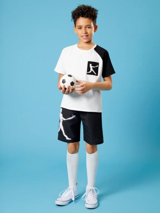 SHEIN Boys Figure Graphic Two Tone Tee & Shorts Set