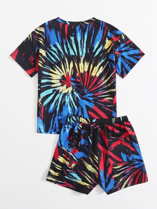 SHEIN Boys Graphic Print Tee & Shorts - Image 2