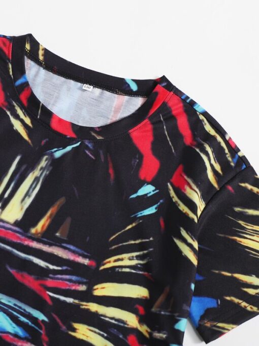SHEIN Boys Graphic Print Tee & Shorts - Image 3
