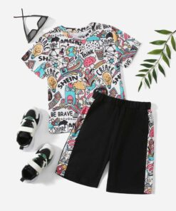 SHEIN Boys Letter & Graphic Print Tee and Shorts Set