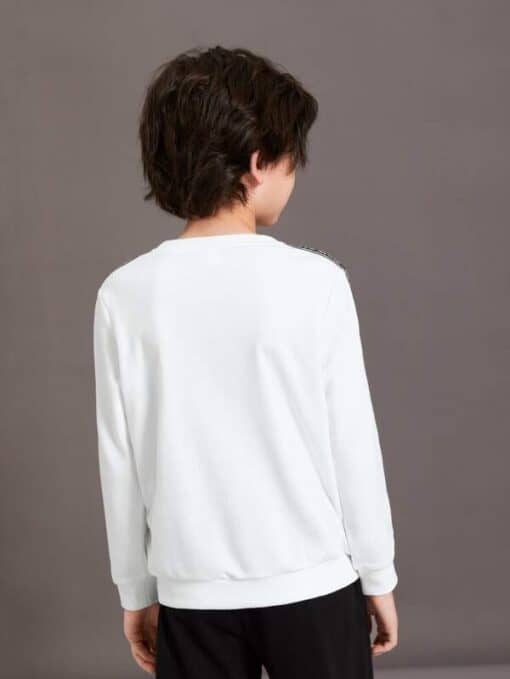 SHEIN Boys Letter Graphic Contrast Tape Pullover - Image 4