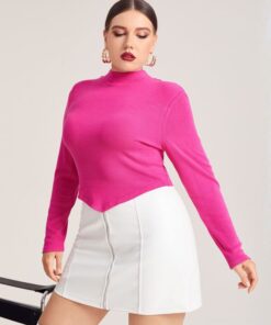 SHEIN Plus Stand Neck Hanky Hem Tee