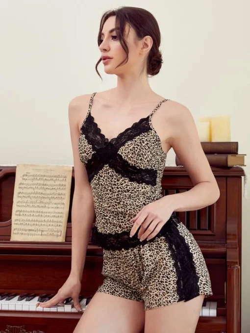 SHEIN Leopard Print Contrast Lace PJ Set