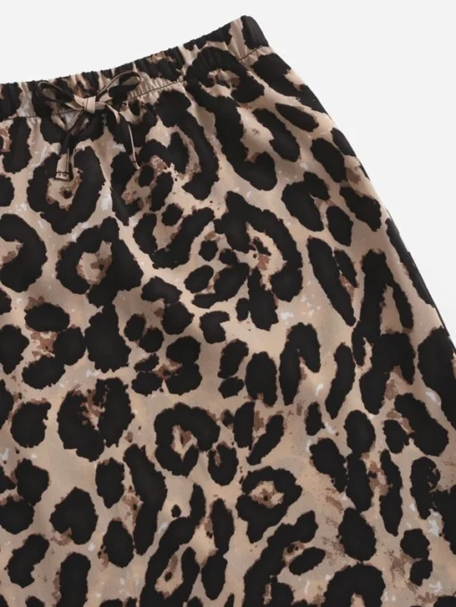 SHEIN Girls Leopard Knot Front High Low Hem Skirt - Image 3