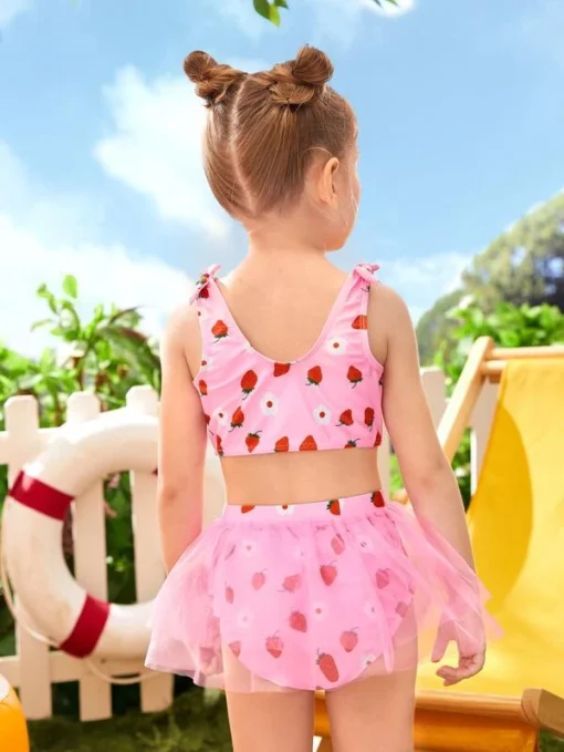 shein Toddler Girls 3pack Random Strawberry Print Bikini Swimsuit With Beach Skirt - Image 2