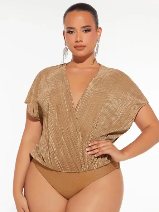 SHEIN SXY Plus Batwing Sleeve Plunging Neck Bodysuit