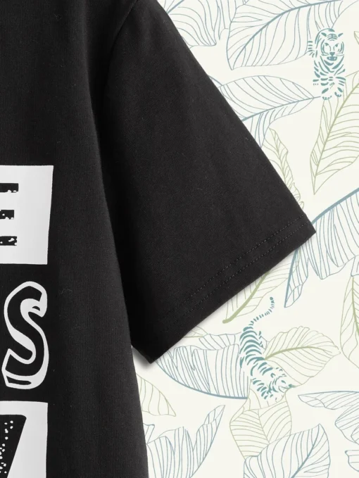 SHEIN Boys Letter Graphic Top - Image 3