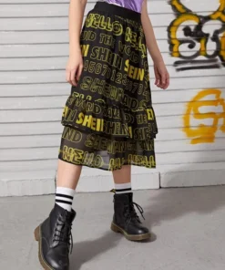 SHEIN Girls Letter Graphic Layered Skirt