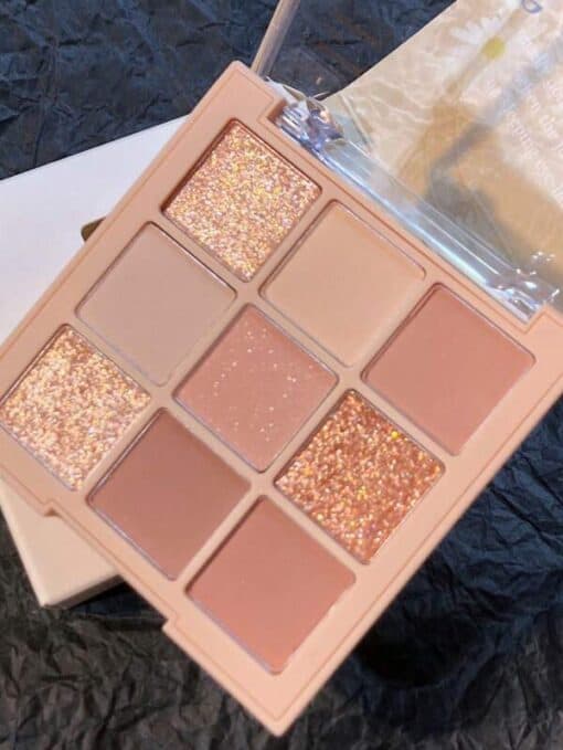 SHEIN 9-Color Eyeshadow Palette, Long-Wearing Matte & Shimmer Eye Shadow Makeup Product - Image 3
