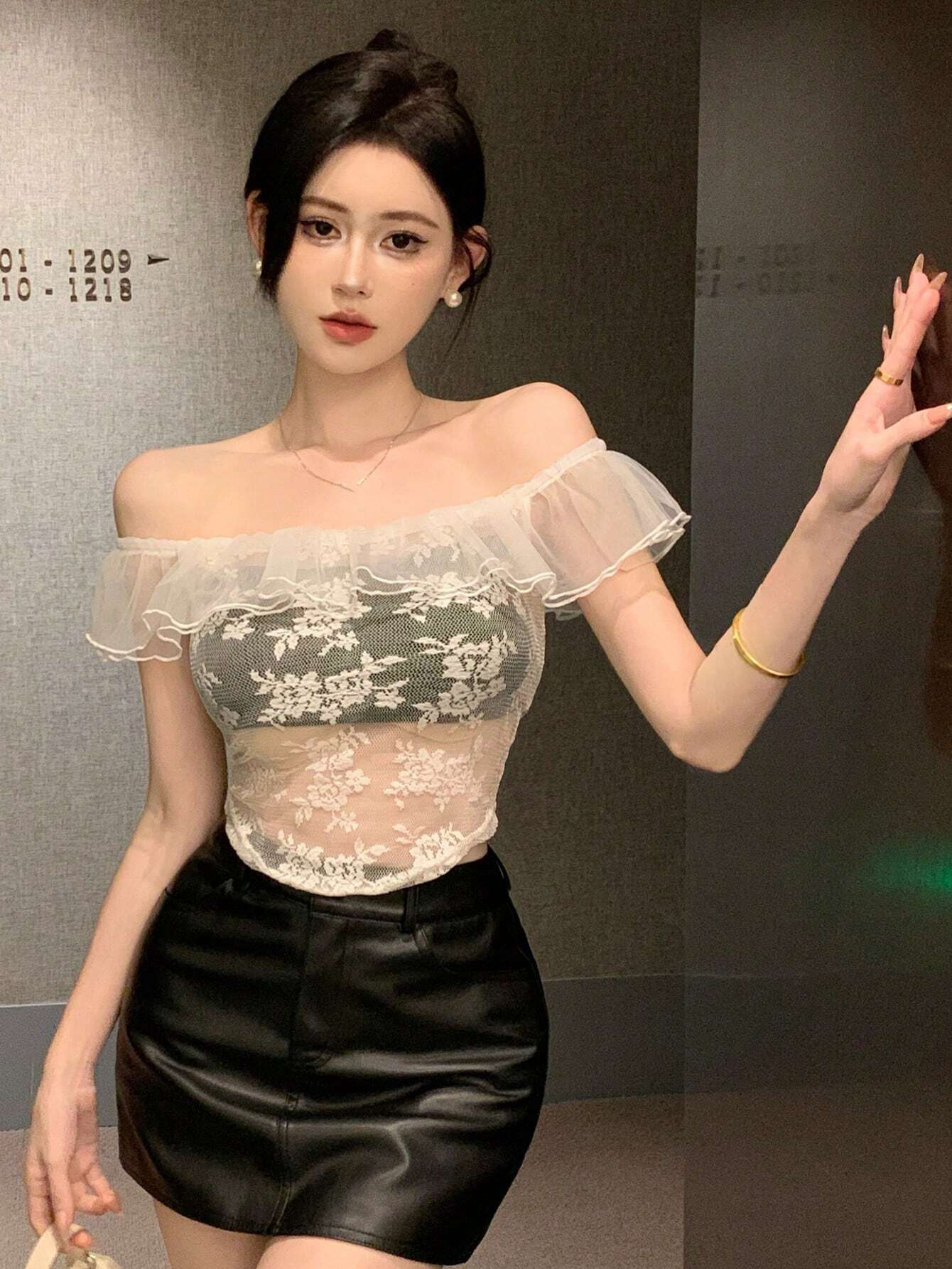 SHEIN DAZY Women's Slim Fit Lace Mesh Sheer Top