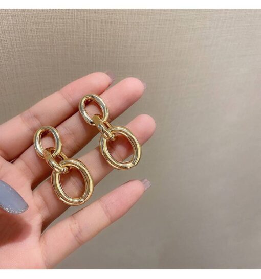 Elegant Women's Ear Accessories - Image 3