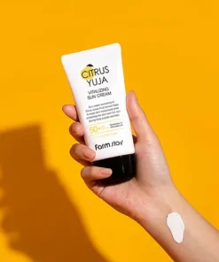 FARM STAY CITRUS YUJA VITALIZING SUN CREAM
