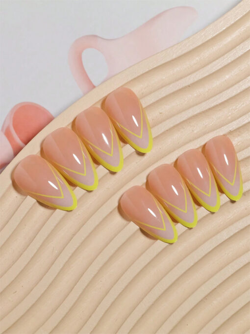 SHEIN 24pcs Y2K Full Cover Almond Acrylic Fake Nails, Glossy Nude Base Nails With Yellow - Image 3