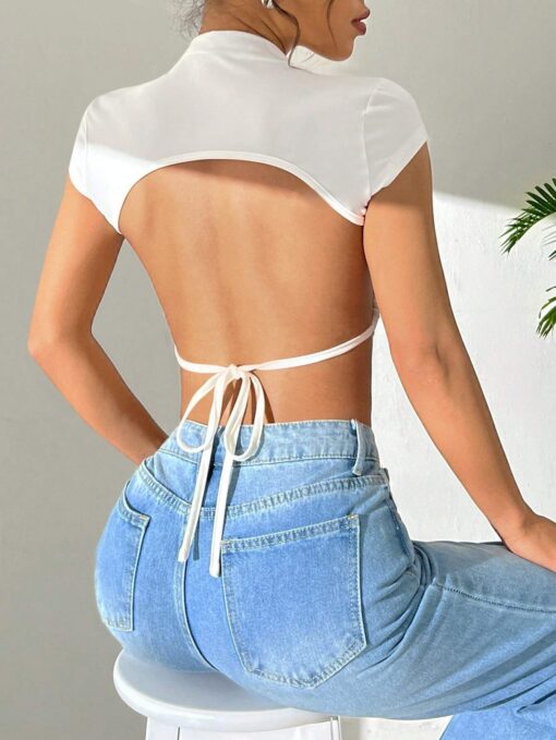 SHEIN EZwear Backless Cropped T-Shirt - Image 2