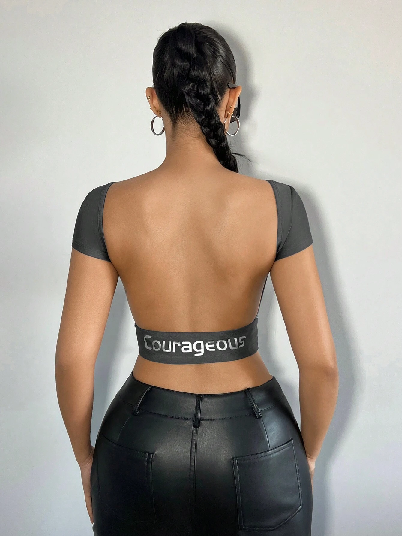 SHEIN ICON Women's Summer Y2K Night Out Crop Top With Back Cutout Design And Letter Print - Image 3