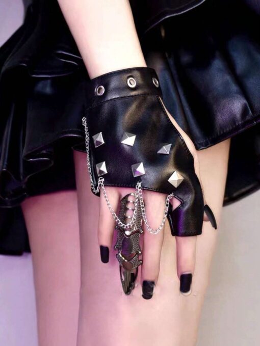 SHEIN 1pair Women Personality Lolita Gothic Retro Chain Fingerless Black Gloves - Image 2