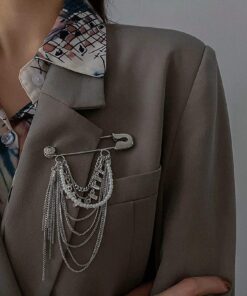 SHEIN 1pc Faux Pearl & Tassel Decor Brooch Pin For Women