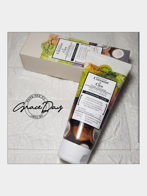 Grace day Real Fresh Coconut & Cica Foam Cleanser