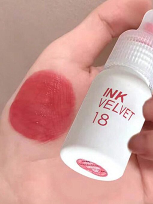 SHEIN DAIMANPU Water Gloss Lip Glaze,Milk Bottle Design Non-Fading - Image 2