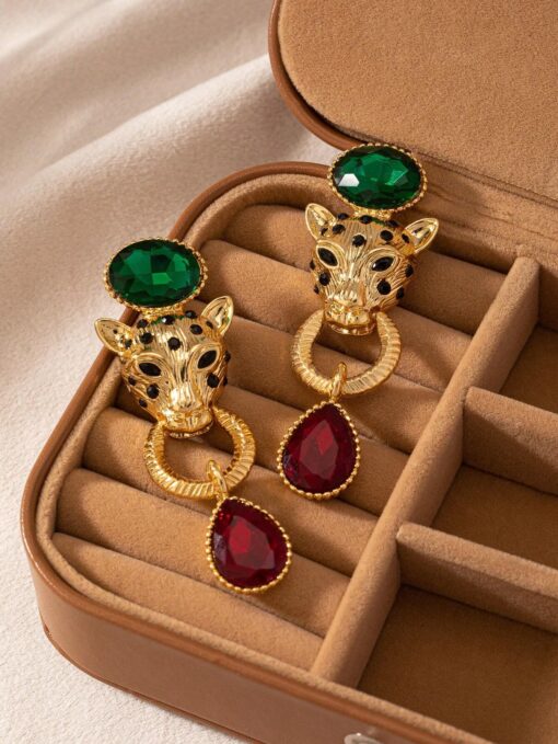 SHEIN 1 Pair Vintage 3D Cheetah Fully Embellished Exaggerated Niche High-End Earrings - Image 2