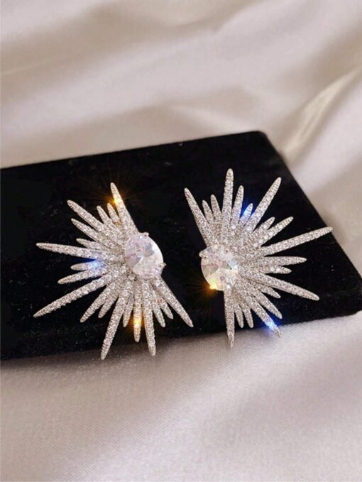 SHEIN 1pair Sparkling Wing - Shaped Earrings Full Of Rhinestone